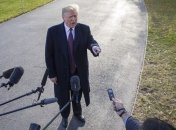 Караван мигрантов на подходах к США: Трамп призывает "починить границу"