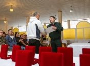 Министр обороны вручил 42 воинам АТО награды и знаки отличия