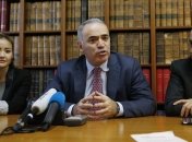 Шахматист Каспаров за возвращение Крыма Украине