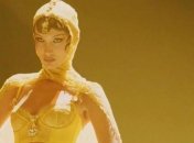 Белла Хадид поразила своих фанов пикантным нарядом (Фото, Видео)