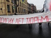 День рождения Путина: В России задержали трех активистов за необычное поздравление