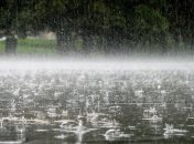 Прогноз погоды в Украине на 15 апреля: синоптики передают ливни, порывы ветра 