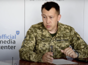 Речник Полтавського ТЦК Роман Істомін під час спілкування з журналістами