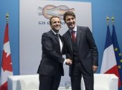 Макрон и Трюдо призвали РФ освободить пленных украинских моряков