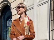 Настоящий тренд весны-лета 2019: платок в волосах