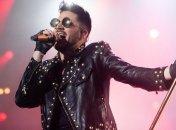 Адам Ламберт порадовал фанатов новым синглом "Ghost Town"