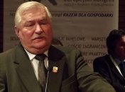 Валенса пригрозил властям Польши масштабными протестами против судебной реформы