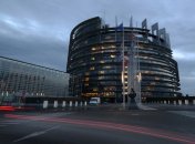 В Европарламенте требуют изменить стратегию отношений с РФ