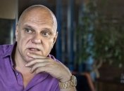 Телеканал NewsOne уволил Мыколу Вересня после скандального эфира с водой 