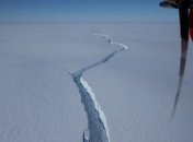 Больше Киева: от Антарктиды откололся огромный айсберг (фото, видео)