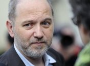 В парламенте Франции восемь женщин сообщили о домагательстве