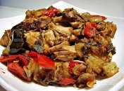 Баклажаны с курицей — простой рецепт для ленивых