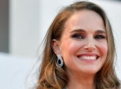 Натали Портман поразила поклонников роскошным нарядом