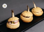 Шу з паштетом із копченої салаки