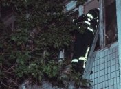 В Киеве полностью сгорела квартира: фото и видео