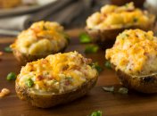 Топ-3 начинок к запеченному картофелю