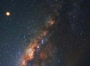 Ученые обнаружили 13 звезд из другой галактики