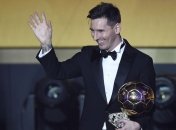 Adidas выпустил платиновые бутсы для Месси в честь "Золотого мяча-2015"