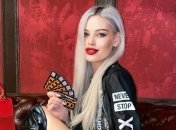 Увеличившая грудь украинская модель показала фигуру в обтягивающем боди (фото)