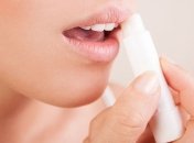 Як ще можна використовувати гігієнічну помаду