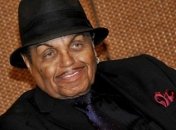 Умер отец поп-короля Джозеф Джексон 