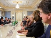 Порошенко: Фейковые выборы на Донбассе уничтожат мирный процесс