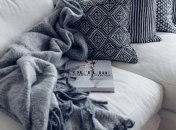 Специальный уход для мягкой мебели