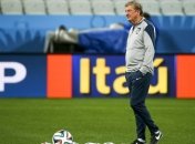 Наставник сборной Англии: Нам едва удавалось сдерживать Суареса 