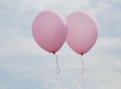 Руководитель МОН призывает школы отказаться от воздушных шаров на выпускном