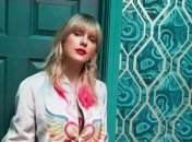 Американская певица возглавила хит-парад Billboard (Видео)