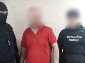 Сотни украинских заробитчан стали жертвами мошенников: их "развели" с помощью двух схем