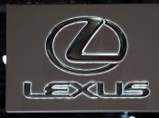Lexus готовит новый бюджетный кроссовер: подробности