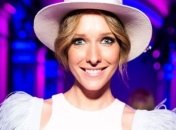 Катя Осадчая похвасталась роскошным платьем