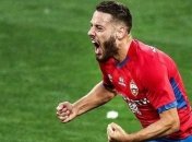 В России футболист не сумел разыграть угловой (видео)