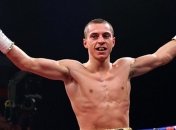 Чемпион мира уничтожил соперника во втором раунде (Видео)