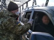 На кордоні виявили українку з високою температурою
