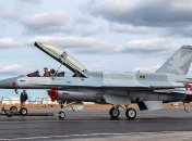 F-16