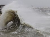 В Японии эвакуируют более 100 тыс. человек из-за тайфуна