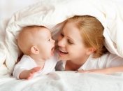 Ученые: смех может повысить шансы на зачатие