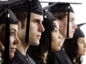 Порошенко поздравил студентов