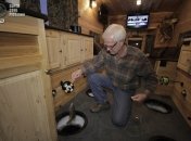 Подледный лов в помещении (Фото)