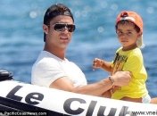 Стильные детки: сын Криштиану Роналду (ФОТО)