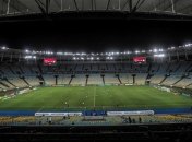 Легендарный футбольный стадион Маракана превращается в полевой госпиталь