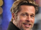 Исхудавшего Бреда Питта поддержала Джулия Робертс 