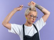 Подрезать волосы можно и своими руками