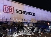 В страшном ДТП в России погибли шесть человек, в том числе дети: фото последствий