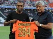 Фернандиньо попрощался с фанатами "Шахтера"