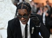 ASAP Rocky надел ремень в виде Z
