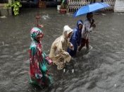 На севере Индии в результате ливней и обрушения зданий погибли 34 человека