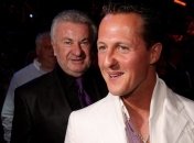 Стало официально известно, что Михаэль Шумахер выходит из комы